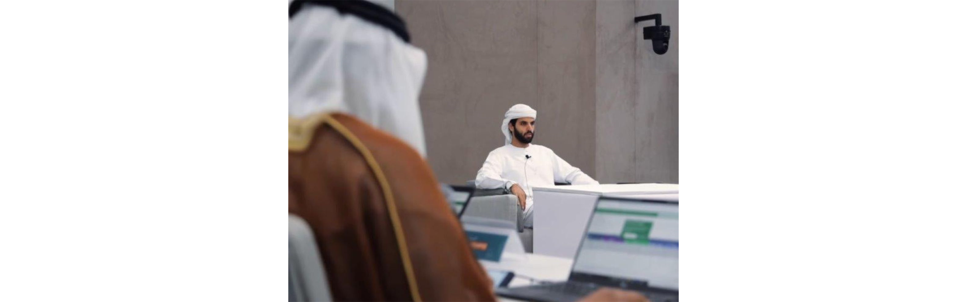 الموظف الحافظ - للنساء