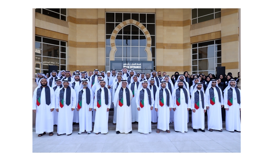 دائرة الشؤون الإسلامية والعمل الخيري بدبي تحتفي بيوم العلم 